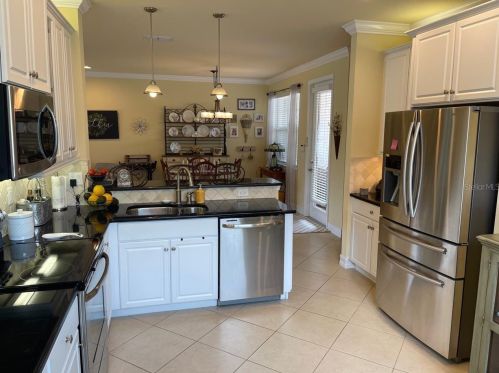 15831 Aurora Lake Cir, Wimauma FL  33598-4031 exterior