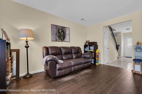 1724 Princeton Ave, Lakewood NJ  08701-2879 exterior