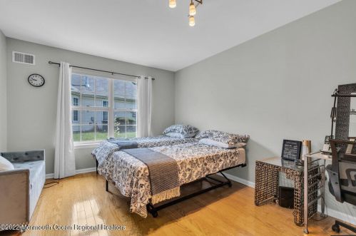 26 Casco Ct, Lakewood NJ  08701-5779 exterior