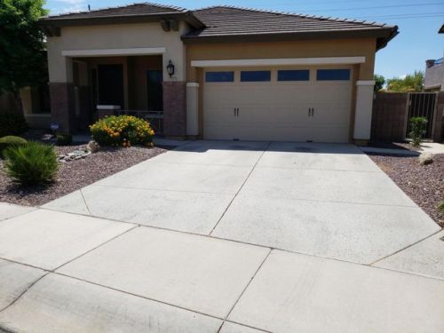 2623 Blue Spruce Ln, Gilbert, AZ 85298-3422