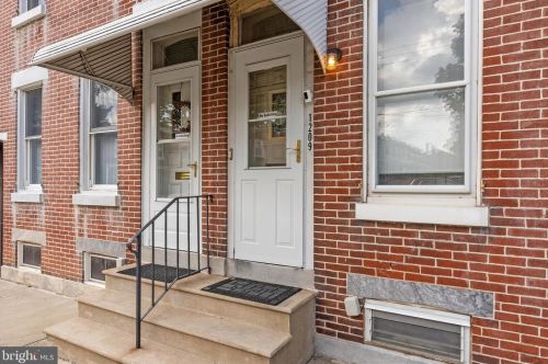 1209 Locust St, Norristown, PA 19401-3301