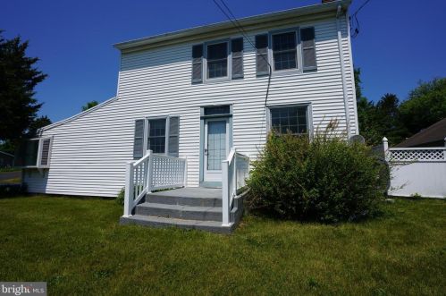 50 Trappe Rd, Collegeville, PA 19426-1830