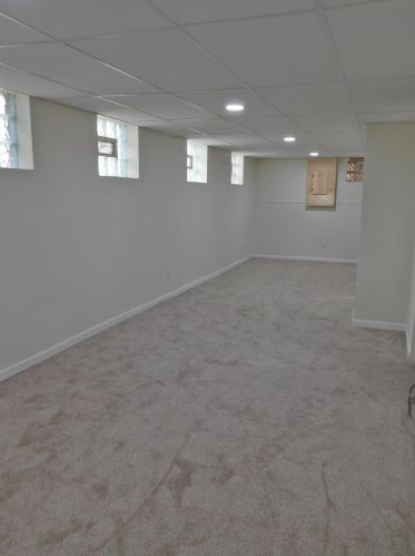 2575 Graham St, Milwaukee WI  53207-1609 exterior