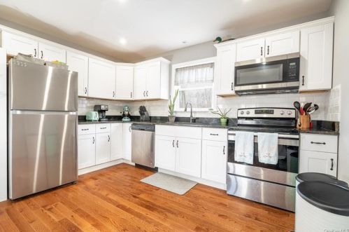 7 Xenia Rd, Patterson NY  12563-1812 exterior