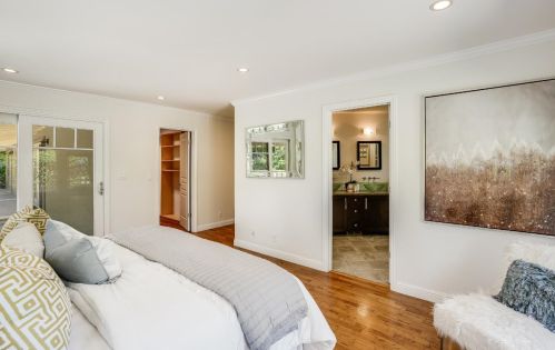 368 Fontainbleau Ter, Los Altos CA  94022-2229 exterior