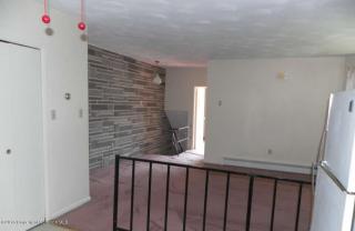 245 Main St, Pittston PA  18641-2060 exterior