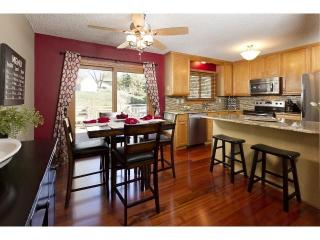 14060 37th Ave, Minneapolis, MN 55447-5405