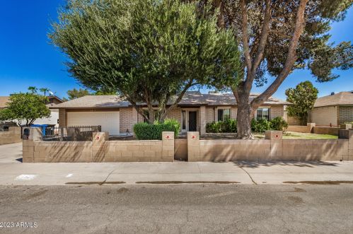 12421 49th Ave, Glendale, AZ 85304-2211