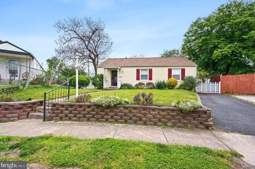 208 Adele Pl, New Castle, DE 19720-2706