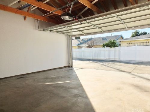 6820 Motz St, Paramount CA  90723-4741 exterior