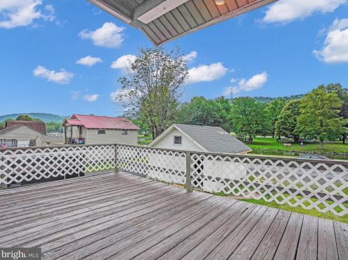 480 Columbia St, Schuylkill Haven PA  17972-2006 exterior