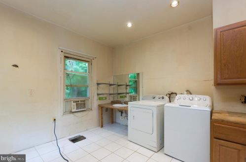 446 Main St, Lansdale PA  19446-2811 exterior