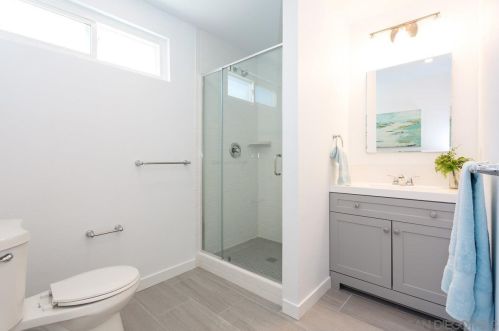 4137 Auburn Ave, Oceanside CA  92056-6018 exterior