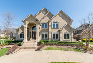 2124 Highland Springs Pl, Louisville, KY 40245-5308