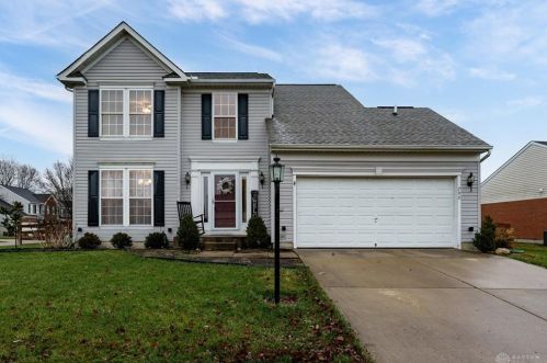 790 Settlers Walk Blvd, Springboro, OH 45066-9186