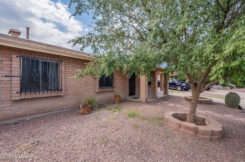5483 Oak Ridge Dr, Tucson, AZ 85746-8154