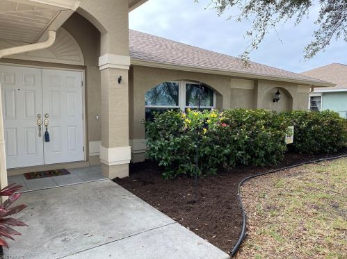 230 33rd Ter, Cape Coral, FL 33914-5028