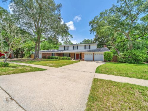 628 Camborne Ave, Fort Walton Beach, FL 32547-1748