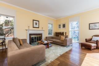 5123 Macomb St, Washington, DC 20016-2611
