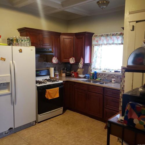 85-44 105th St, Jamaica, NY 11418-1126
