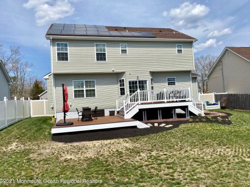 905 Elwood St, Lacey NJ  08731-1124 exterior