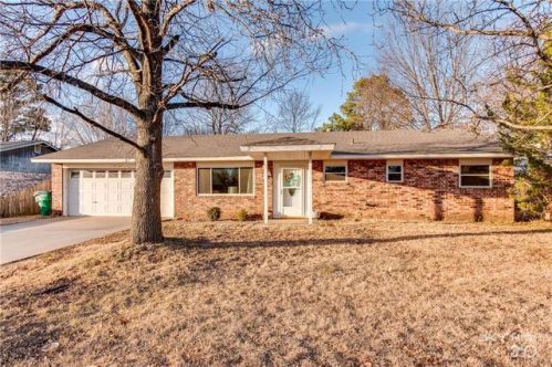 2702 Trudi Pl, Springdale AR  72762-2856 exterior