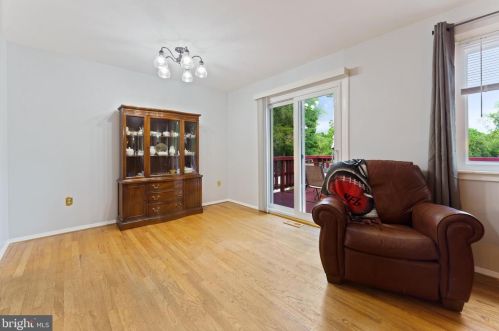 8813 Sylvania St, Lorton VA  22079-1612 exterior