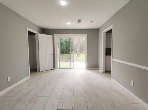 1503 Flamingo St, Conroe TX  77385-9604 exterior