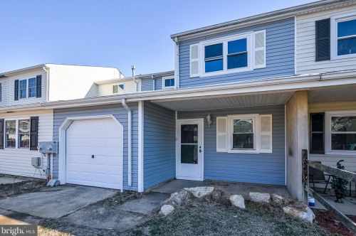 517 Blackbird Dr, Bear, DE 19701-1086