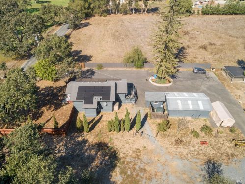 3944 Llano Rd, Santa Rosa CA  95407-6435 exterior