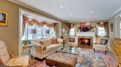 20 Birdseye Gln, Verona, NJ 07044-2303