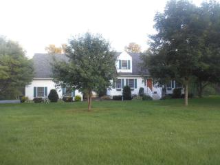 520 Racquette River Rd, Massena Center, NY 13662-3436