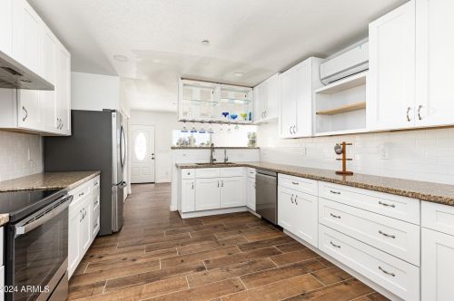17149 El Pueblo Blvd, Scottsdale AZ  85268-2628 exterior