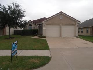5918 Brenwood Trails Ln, Katy TX  77449-6767 exterior