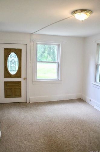 369 Route 17, Tuxedo Park NY  10987-4306 exterior