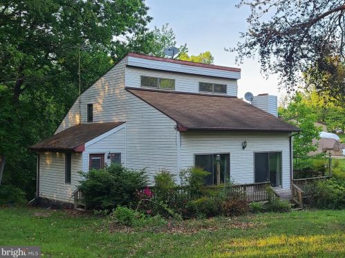 3341 Cannon Hill Rd, Hedgesville, WV 25427-5606