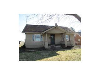 5120 12th St, Canton, OH 44708-3204