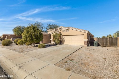 1246 Chimes Tower Dr, Casa Grande AZ  85122-6640 exterior