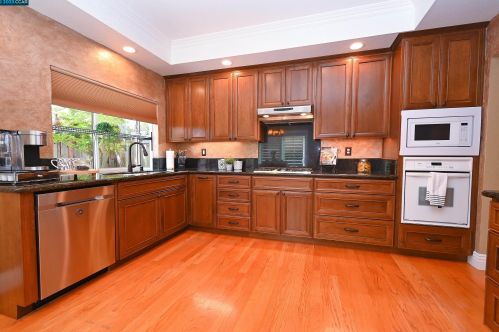 122 Tivoli Ln, Danville CA  94506-4602 exterior