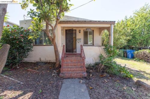 1735 Liberty St, Richmond CA  94530-1912 exterior