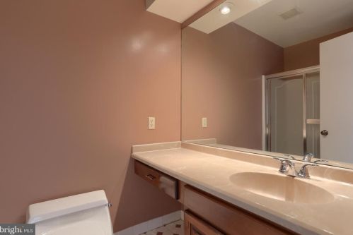 281 Crescent Dr, Swatara PA  17033-2335 exterior