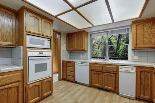 14955 Stinson Dr, Grass Valley CA  95949-6719 exterior