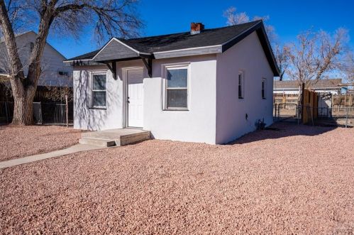 1839 12th St, Pueblo, CO 81001-3302