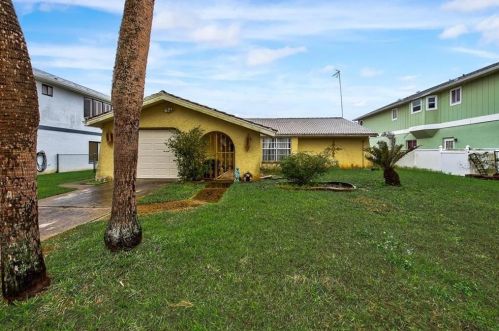 7408 Yachtsman Dr, Port Richey, FL 34667-3926