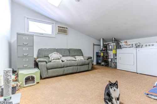 52 Riveredge Rd, Lincoln Park NJ  07035-2443 exterior