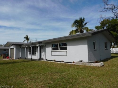 253 46th Ter, Cape Coral, FL 33904-8502