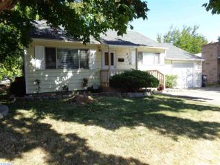 2528 6th Ave, Kennewick, WA 99336-4735