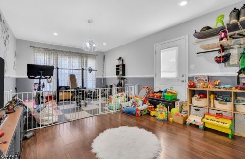 71 Harrington Cir, Willingboro NJ  08046-1823 exterior