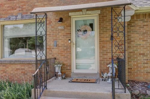 3309 85, Milwaukee WI 53227-4615 exterior