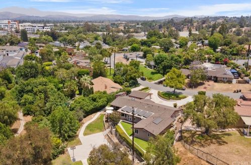 1539 Avolencia Dr, Fullerton CA 92835-3717 exterior